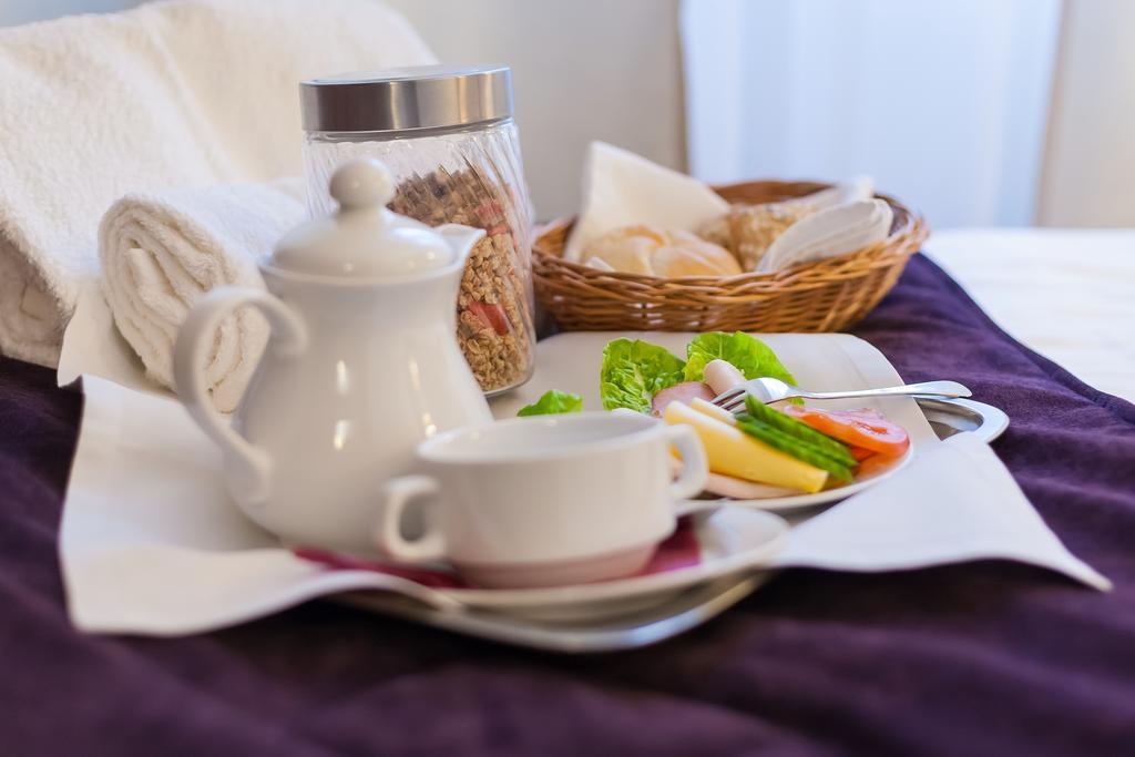 Hotel Europejski Nysa Habitación foto