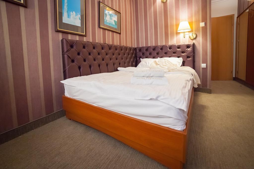 Hotel Europejski Nysa Habitación foto